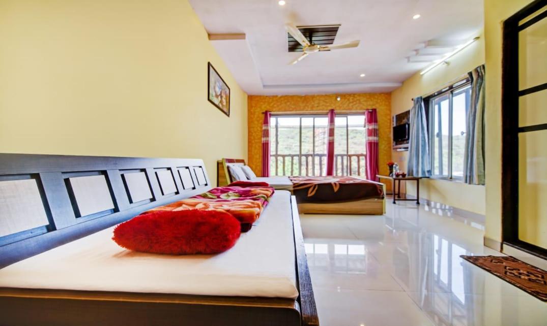 Green Park Cottage Mahabaleshwar Bagian luar foto